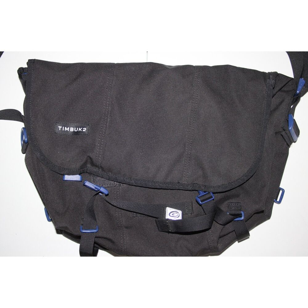 Timbuk2 Black Messenger Bag Blue Lining Adjustable Crossbody Strap